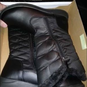 Totes winter boots (size 9)